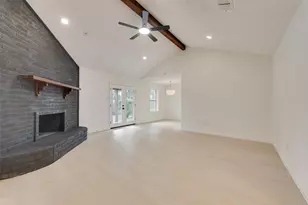 3021 Meadowmoor St, Fort Worth, TX 76133 - Photo 10