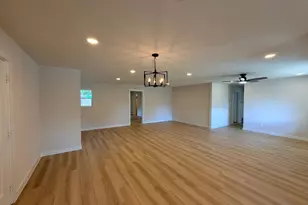 4621 Bucknell Dr, Garland, TX 75042 - Photo 6