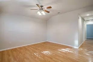 109 Briarwood Dr, Kennedale, TX 76060 - Photo 6