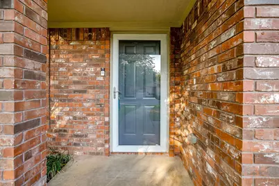 109 Briarwood Drive, Kennedale, TX 76060 - Photo 4