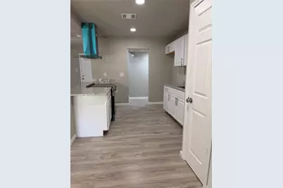 5104 Aztec Drive, The Colony, TX 75056 - Photo 6