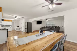 703 W Elizabeth Dr, Robinson, TX 76706 - Photo 8