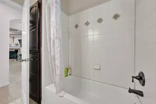 5801 Mira Lago Ln, Arlington, TX 76017 - Photo 22