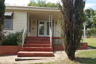 1701 Montrose Dr, River Oaks, TX 76114 - Photo 2