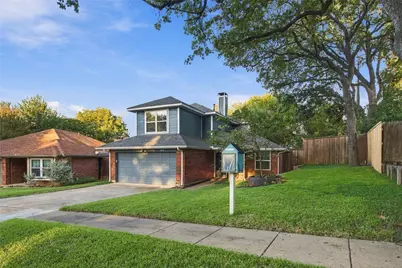 1704 Overlook Drive, Grapevine, TX 76051 - Photo 2