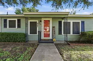 447 Bales St, Cleburne, TX 76033 - Photo 4