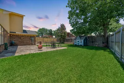 2033 Oakmeadow Street, Bedford, TX 76021 - Photo 26