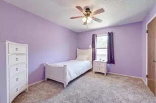 2033 Oakmeadow St, Bedford, TX 76021 - Photo 22