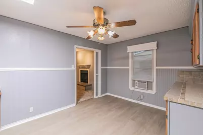 3729 Chenault Street, Fort Worth, TX 76111 - Photo 10