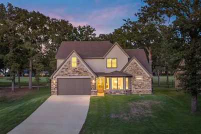 375 St. Andrews Drive, Mabank, TX 75156 - Photo 2