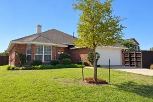 6006 Holly Crest Ln, Sachse, TX 75048 - Photo 2
