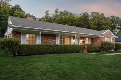 841 Brookwood Drive, Dallas, TX 75224 - Photo 4
