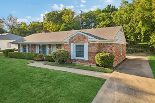841 Brookwood Dr, Dallas, TX 75224 - Photo 36