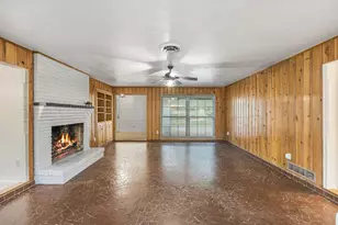 841 Brookwood Dr, Dallas, TX 75224 - Photo 10