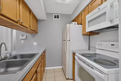 5750 Phoenix Drive #6, Dallas, TX 75231 - Photo 14