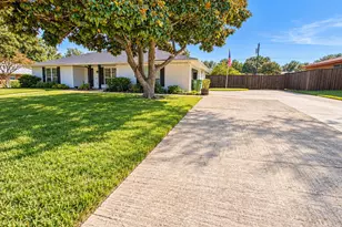 146 Village Estates Dr, Highland Village, TX 75077 - Photo 24