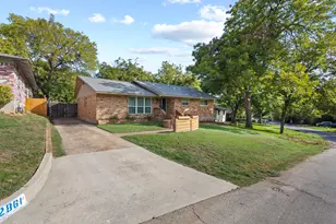 2861 W 9th St, Dallas, TX 75211 - Photo 4