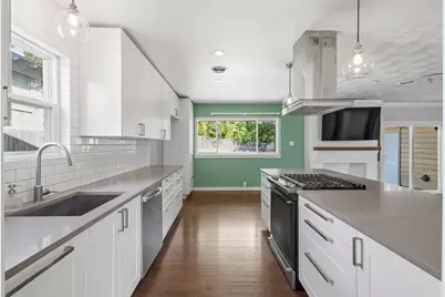 2861 W 9th Street, Dallas, TX 75211 - Photo 14