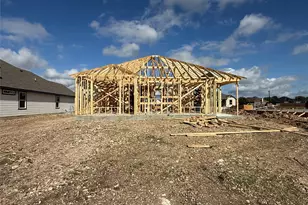 116 Jenjira Wy, McGregor, TX 76657 - Photo 4