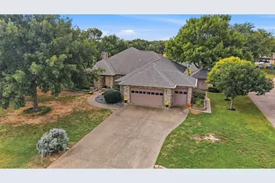 107 Navajo Trail, Lake Kiowa, TX 76240 - Photo 1