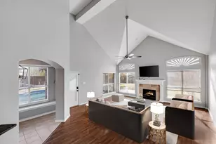 17828 Mary Margaret St, Dallas, TX 75287 - Photo 8