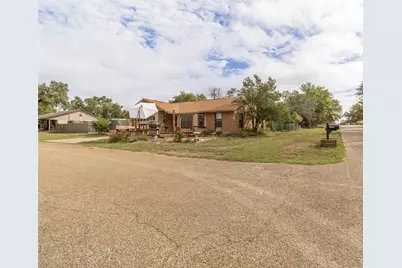 2 N Robin Drive, Belton, TX 76513 - Photo 4