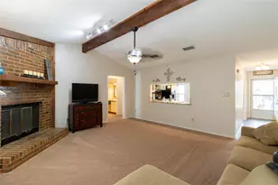 2 N Robin Dr, Belton, TX 76513 - Photo 14