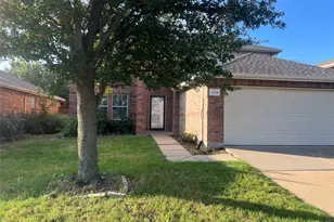 1524 Breeze Ln, Little Elm, TX 75068 - Photo 2