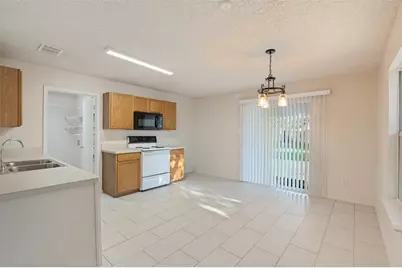 8456 Canvasback Lane, Dallas, TX 75249 - Photo 10