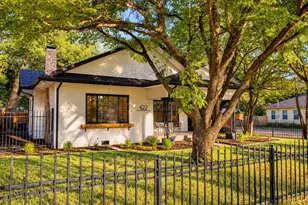 422 S Oak Cliff Blvd, Dallas, TX 75208 - Photo 1