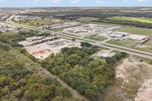 3320 N Main St, Cleburne, TX 76033 - Photo 18