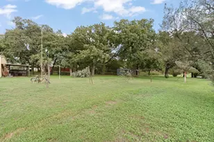 3320 N Main St, Cleburne, TX 76033 - Photo 28