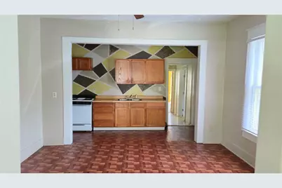 922 Hollywood Avenue, Dallas, TX 75208 - Photo 4