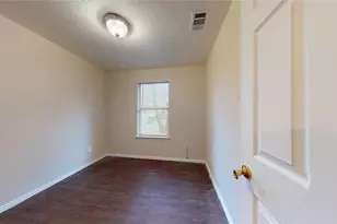 3621 San Rose Dr, Fort Worth, TX 76119 - Photo 20