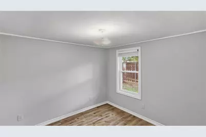 914 W Sunset Street, Grapevine, TX 76051 - Photo 18