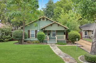 914 W Sunset St, Grapevine, TX 76051 - Photo 1