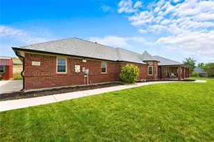 1114 Mt Ln, Rhome, TX 76078 - Photo 4