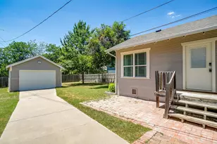 2700 College Ave, Fort Worth, TX 76110 - Photo 30