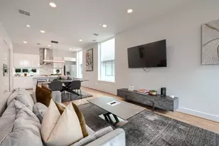 320 Mathey Ct, Dallas, TX 75208 - Photo 14