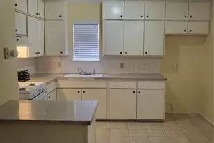 1551 Pamela Ln, Fort Worth, TX 76112 - Photo 2