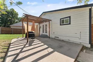 12136 Willowdell Dr, Dallas, TX 75243 - Photo 20