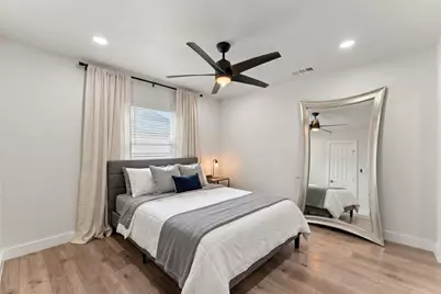 12136 Willowdell Drive, Dallas, TX 75243 - Photo 14