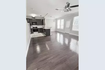 911 Spring Valley Plaza, Richardson, TX 75080 - Photo 4