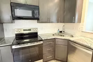 911 Spring Valley Plaza, Richardson, TX 75080 - Photo 8