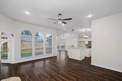 521 Acorn Court, Saginaw, TX 76179 - Photo 12