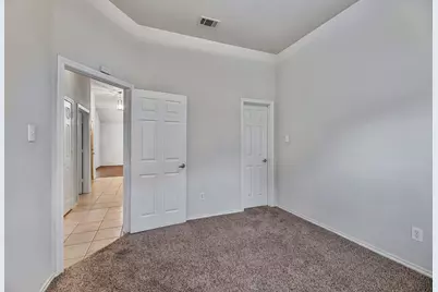 5732 Derek Way, Grand Prairie, TX 75052 - Photo 16