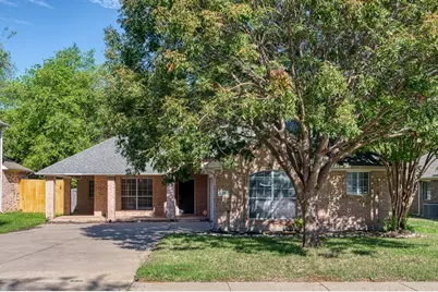 5732 Derek Way, Grand Prairie, TX 75052 - Photo 2