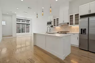 1910 Caddo St, Dallas, TX 75204 - Photo 4