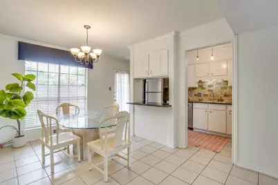 901 Roaring Springs Road, Fort Worth, TX 76114 - Photo 4