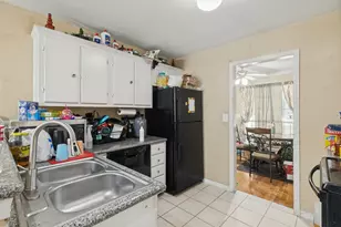 4528 Yancy St, Dallas, TX 75216 - Photo 12